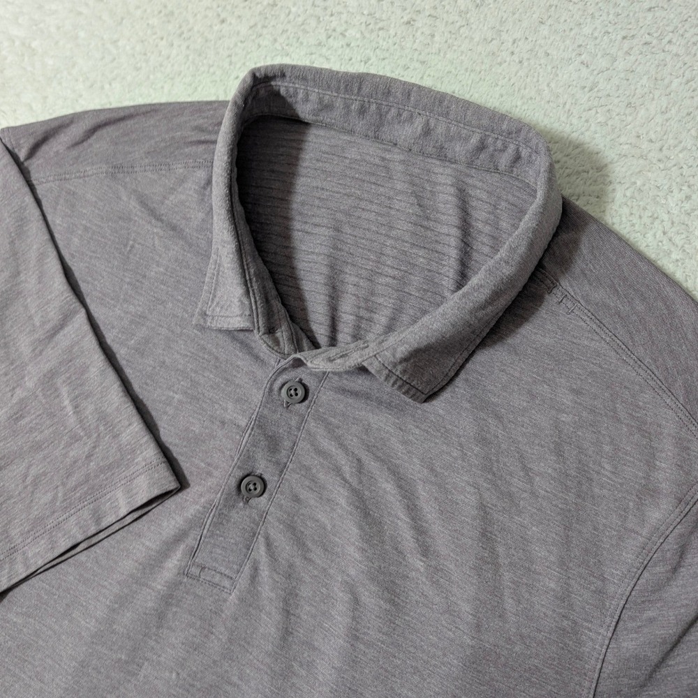 Lululemon Evolution Polo Shirt Mens Med Purple Short Sleeve Stretch Stains
